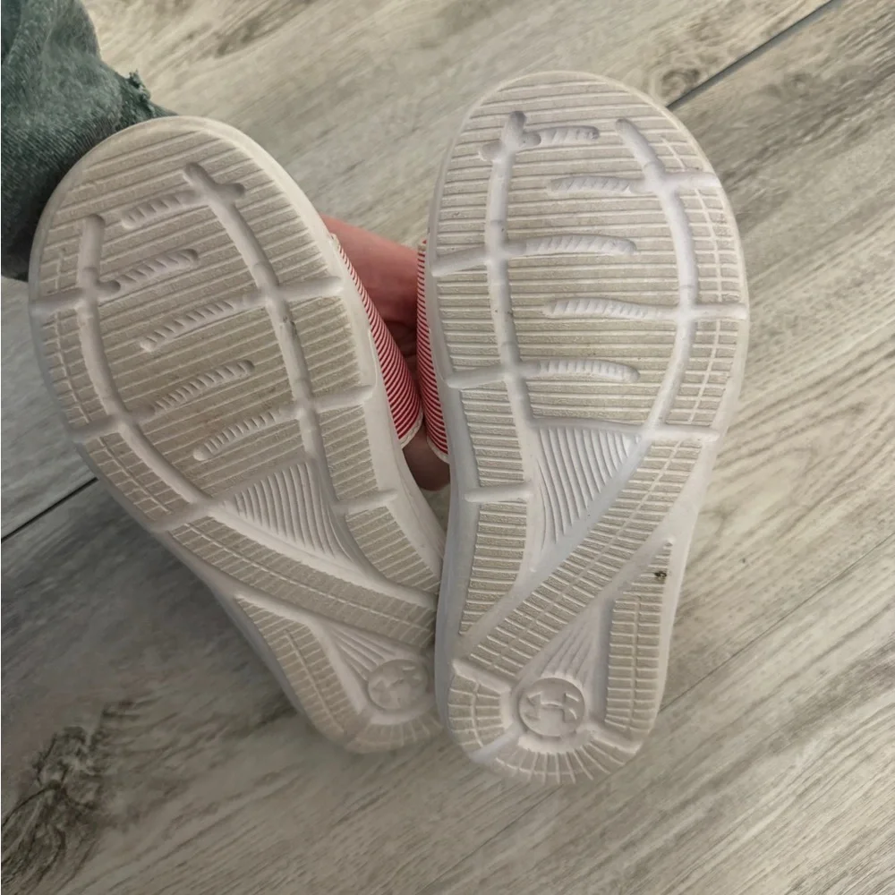 Under Armour Red and White Sandals for Casual Comfort